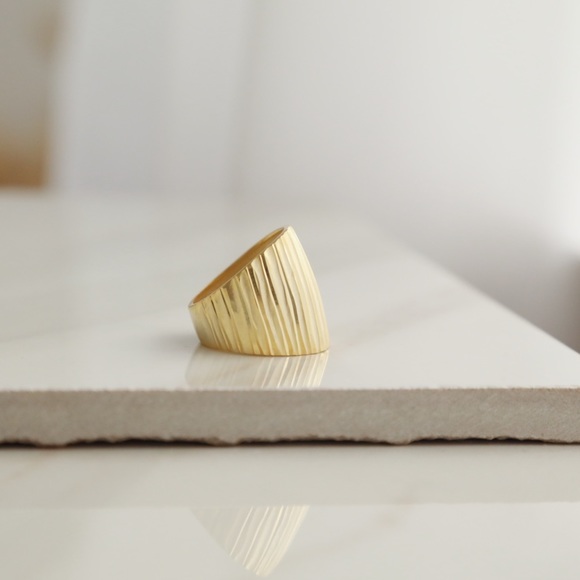 Uptown Midi Ring | 14k Gold Plated - Picture 6 of 8